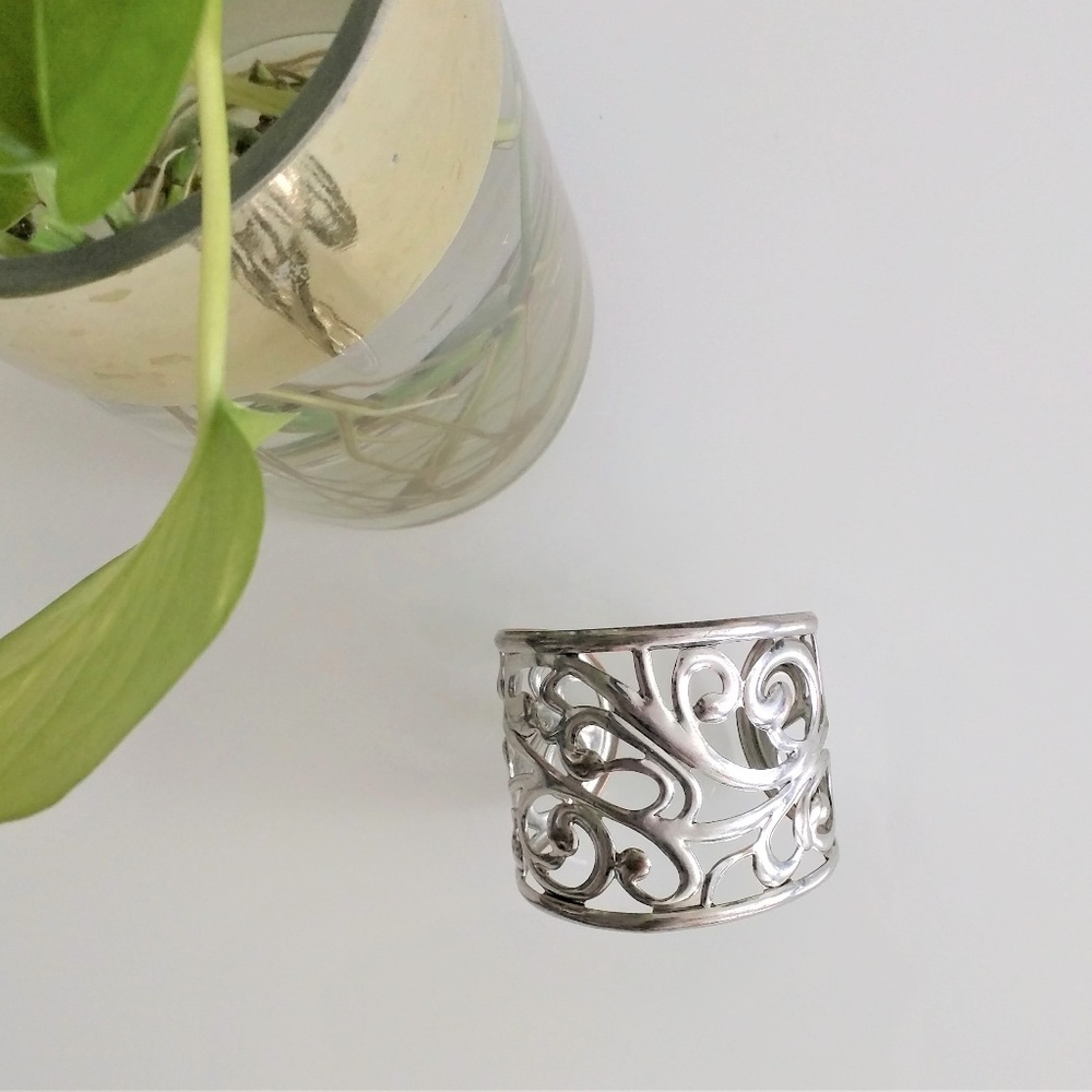 Forever 21 Metal Filigree Bracelet